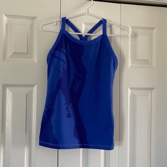 Lululemon Rare Tank Top 💥💥 - Picture 1 of 3